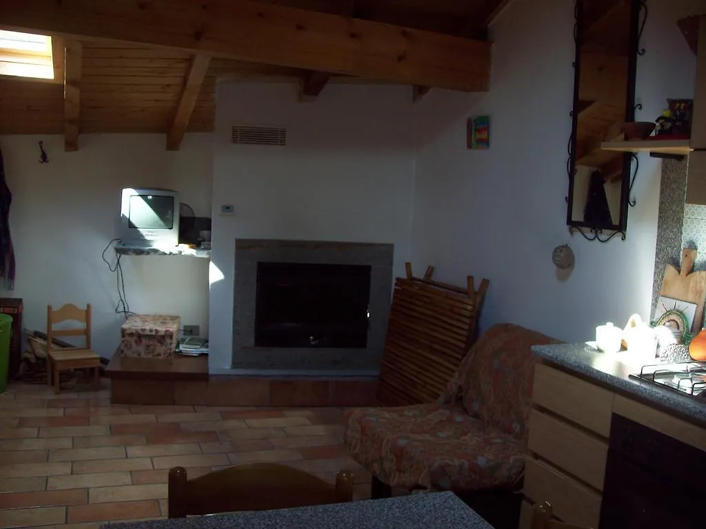 Holiday home Appartamentino Nel Bosco Sondrio Italy
